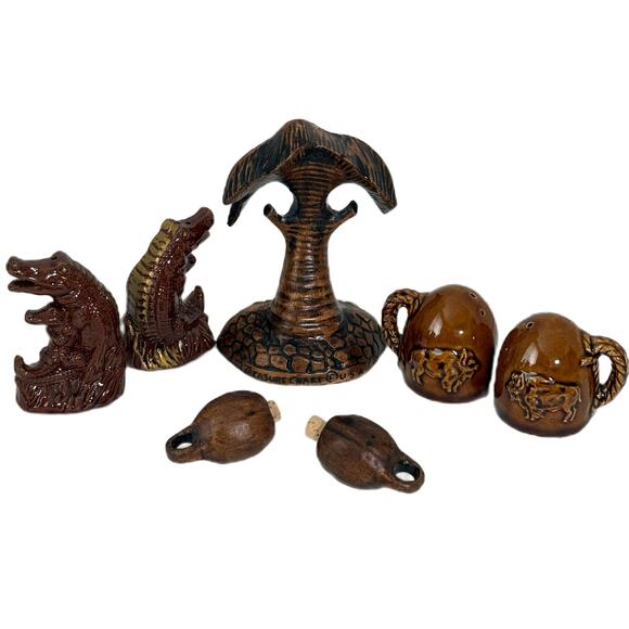 Vintage 3 Sets Salt & Pepper Shaker Hawaii Palm Tree FL Gators Kansas Sunflower - Picture 2 of 10